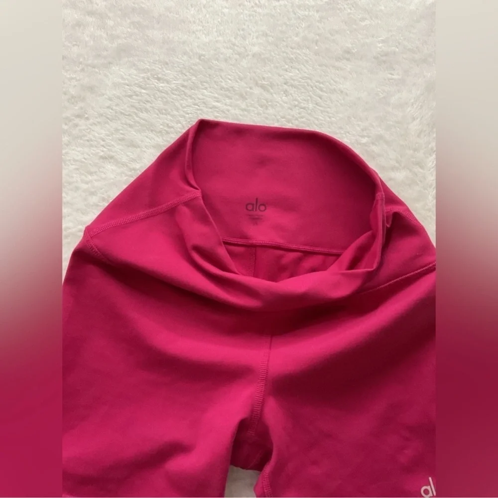 ALO Yoga Women's Vibrant Pink Bike Shorts